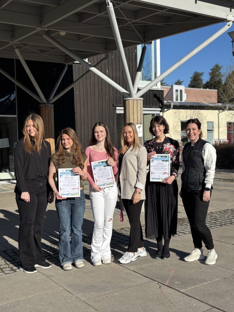Nellie Granberg, Selma Sakambet, Alma Folkesson, Sofia Örnberg, Sophie Bivall Höiseth, Mia Carlén